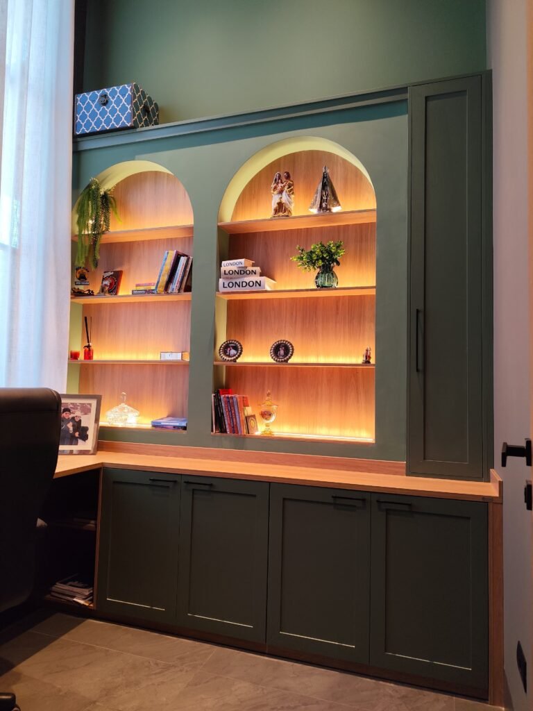 201ea615-83fc-4b96-85a0-4a83a8bb7364-1