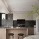 cozinha planejada sob medida para apartamento pequeno com moveis planejados