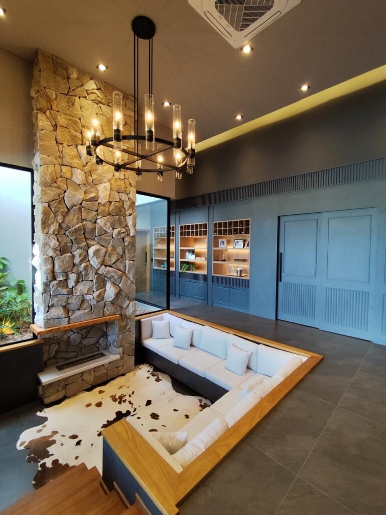 ff38510d-1f60-46f5-bdad-f730b1be1567-1