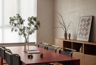 Vai mobiliar em Franca? Do Jardim Lima aos condomínios Villaggio, auditamos as melhores lojas (Alonso y Alonso, São José, Centro) para garantir design, preço justo e entrega garantida.