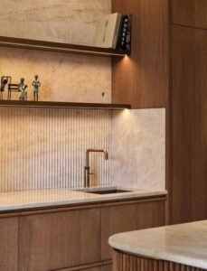 Vai mobiliar em Nova Iguaçu? Do Bairro da Luz ao Jardim Iguaçu, auditamos as melhores lojas (Via Light, Centro) para garantir design, preço justo e entrega sem erros.