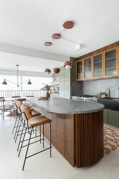 Recuo do Tampo em Marcenaria Planejada